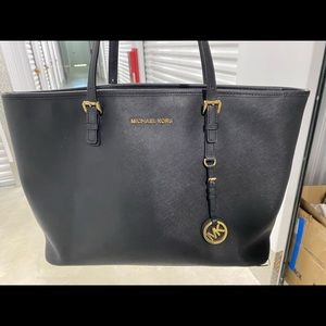 Authentic Michael Kors laptop/tote bag in black